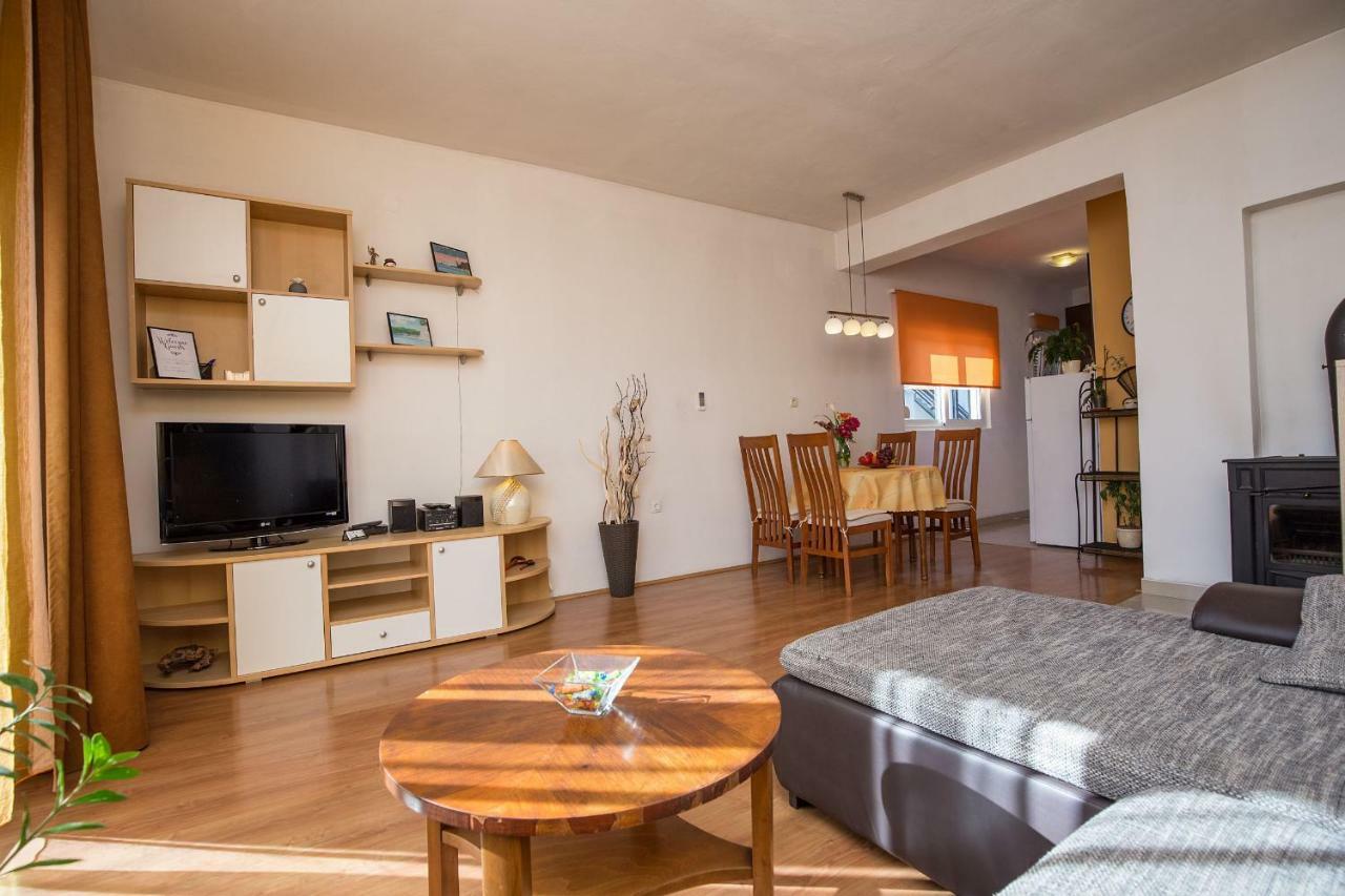 Apartments & Rooms Tea ซาดาร์ ภายนอก รูปภาพ